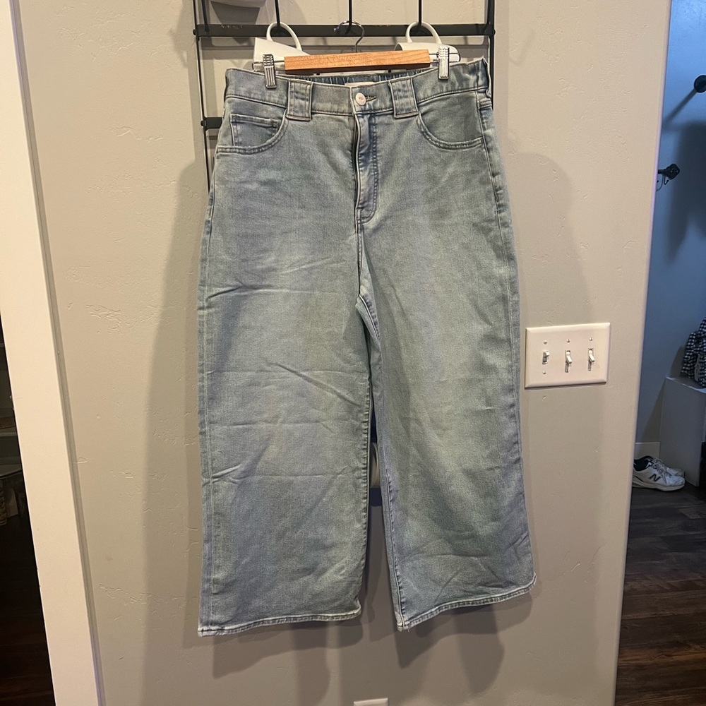 NWOT (L) UPWEST WIDE LEG DENIM